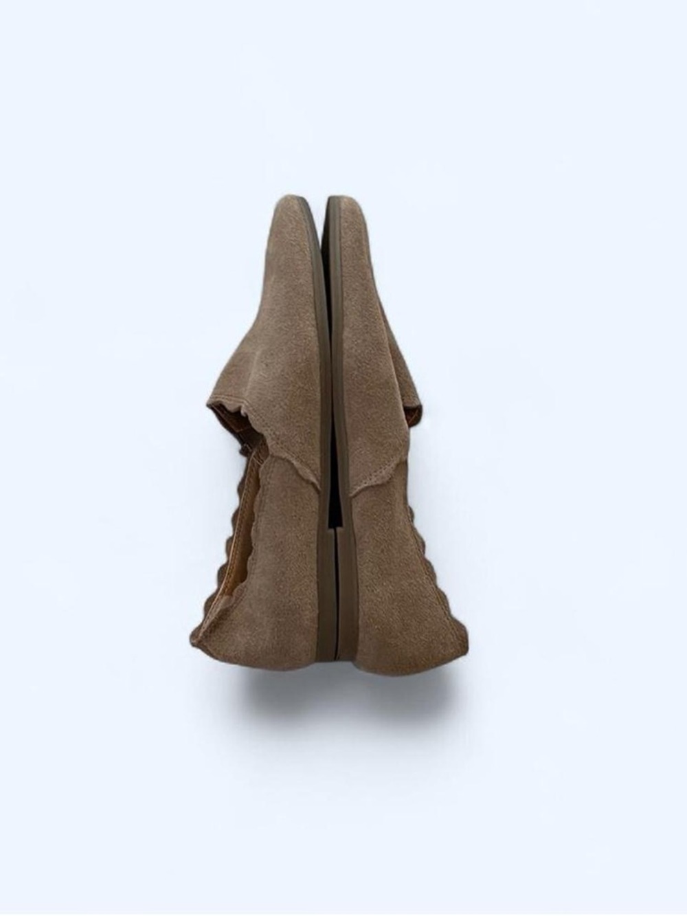 Tan suede scalloped loafers by Lucky Brand size 8 - Picture 6 of 7